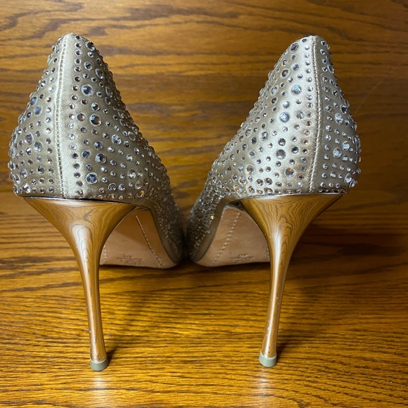 Alice + Olivia Jewel Embelishments Pointed-Toe Pumps - Picture 4 of 5